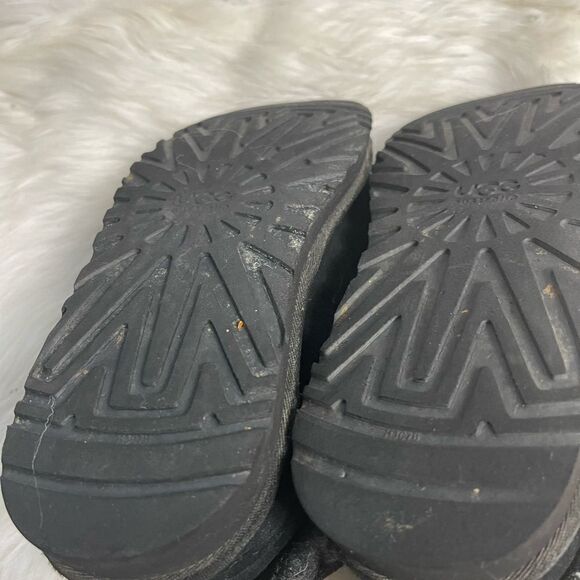 UGG Australia Cambridge 1003175 leather Suede black Knit top Buckle Boots SZ8 - Picture 13 of 13